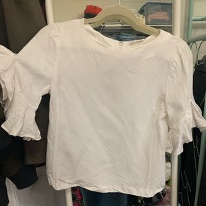 Club Monaco linen bell sleeve crop top